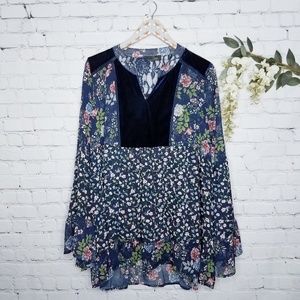 Suzanne Betro Floral Velvet Lace Blouse